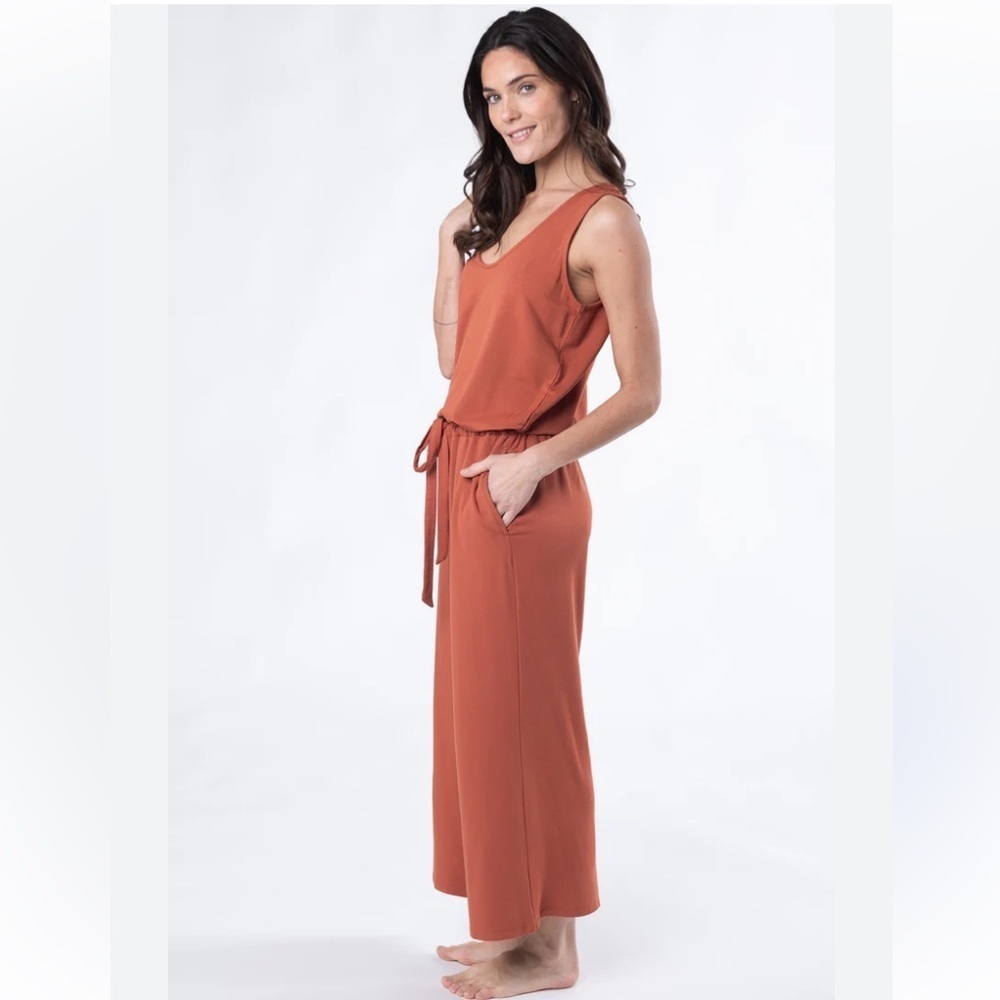 🆕 Terrera Marlee Cropped Bamboo Jumpsuit Colour- Brick Size Medium - Picture 2 of 12
